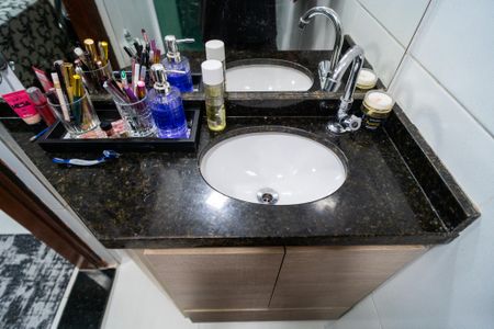 Casa para alugar com 80m², 2 quartos e 1 vagaBanheiro da Suíte