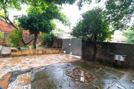 Casa à venda com 113m², 3 quartos e 2 vagasQuintal