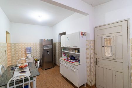 Casa à venda com 113m², 3 quartos e 2 vagasCozinha