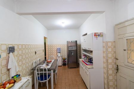 Casa à venda com 113m², 3 quartos e 2 vagasCozinha