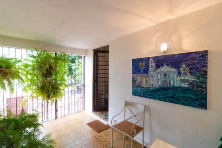 Casa à venda com 113m², 3 quartos e 2 vagasHall de entrada