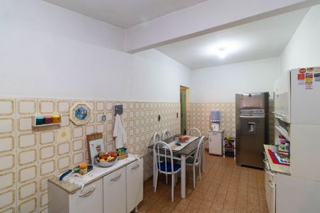 Casa à venda com 113m², 3 quartos e 2 vagasCozinha