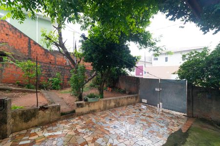 Casa à venda com 113m², 3 quartos e 2 vagasQuintal