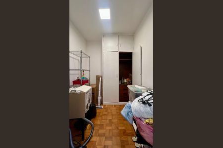 Apartamento à venda com 125m², 3 quartos e 1 vaga Apartamento à venda com 125m², 3 quartos e 1 vagaQuarto de Serviço