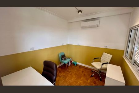 Apartamento à venda com 125m², 3 quartos e 1 vaga Apartamento à venda com 125m², 3 quartos e 1 vagaEscritório