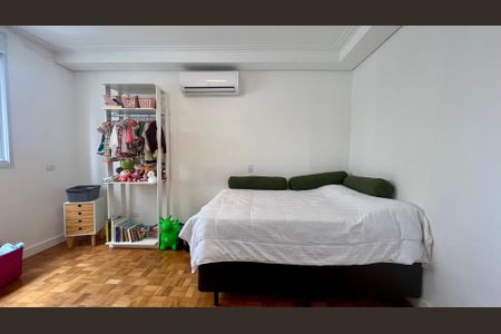 Apartamento à venda com 125m², 3 quartos e 1 vaga Apartamento à venda com 125m², 3 quartos e 1 vagaSuite 1