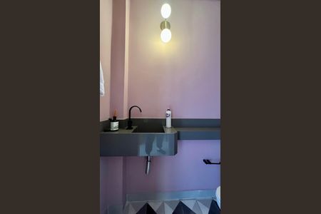 Apartamento à venda com 125m², 3 quartos e 1 vaga Apartamento à venda com 125m², 3 quartos e 1 vagaLavabo