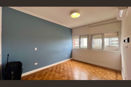 Apartamento à venda com 125m², 3 quartos e 1 vaga Apartamento à venda com 125m², 3 quartos e 1 vagaSuite 2