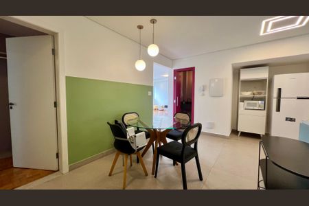 Apartamento à venda com 125m², 3 quartos e 1 vaga Apartamento à venda com 125m², 3 quartos e 1 vagaCopa