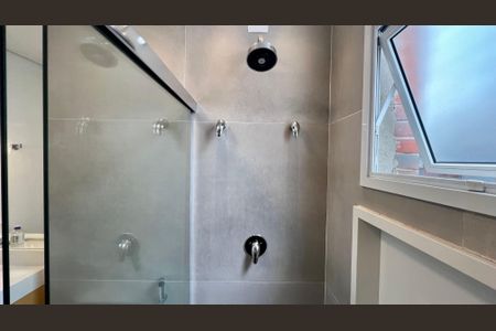 Apartamento à venda com 125m², 3 quartos e 1 vaga Apartamento à venda com 125m², 3 quartos e 1 vagaBanheiro da Suíte 1