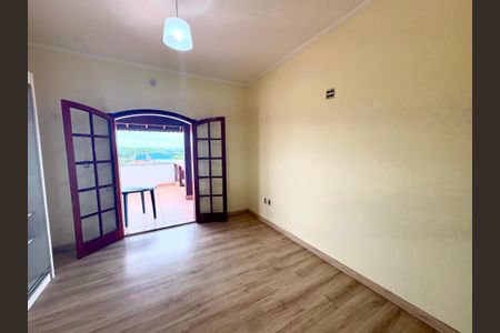 Casa à venda com 400m², 5 quartos e 6 vagas Casa à venda com 400m², 5 quartos e 6 vagasQuarto 5