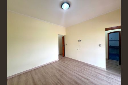 Casa à venda com 400m², 5 quartos e 6 vagas Casa à venda com 400m², 5 quartos e 6 vagasQuarto 4