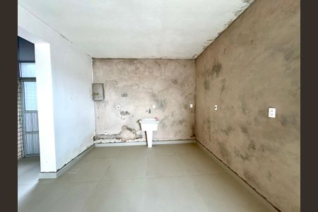 Casa à venda com 400m², 5 quartos e 6 vagas Casa à venda com 400m², 5 quartos e 6 vagasÁrea de Serviço