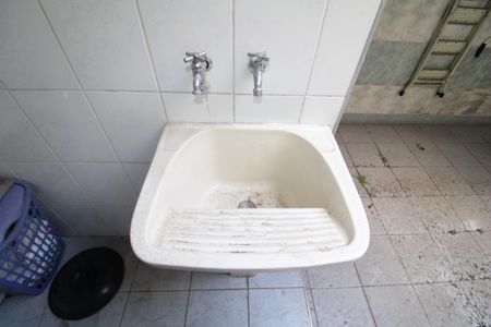 Casa à venda com 150m², 3 quartos e 3 vagasÁrea de Serviço