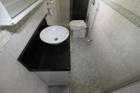 Casa à venda com 150m², 3 quartos e 3 vagasBanheiro 1