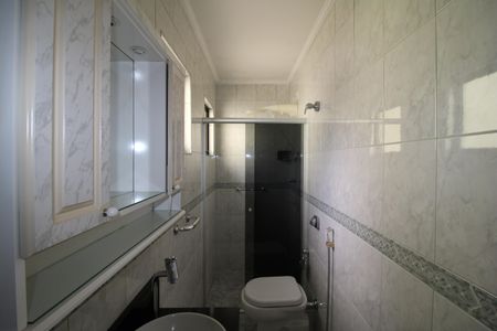 Casa à venda com 150m², 3 quartos e 3 vagasBanheiro 1