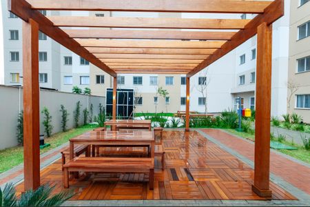 Apartamento para alugar com 38m², 2 quartos e sem vagaÁrea comum - Churrasqueira