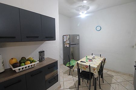 Casa para alugar com 75m², 3 quartos e sem vagaCopa