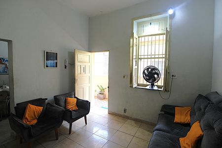 Casa para alugar com 75m², 3 quartos e sem vagaSala