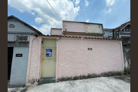 Casa para alugar com 75m², 3 quartos e sem vagaFachada + plaquinha