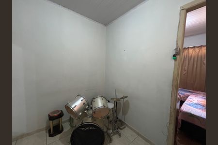 Casa para alugar com 75m², 3 quartos e sem vagaQuarto 2