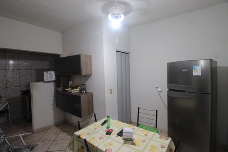Casa para alugar com 75m², 3 quartos e sem vagaCopa