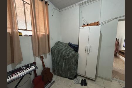 Casa para alugar com 75m², 3 quartos e sem vagaQuarto 2