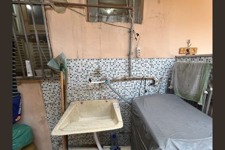 Casa para alugar com 75m², 3 quartos e sem vagaÁrea de Serviço