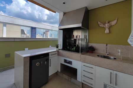 Apartamento à venda com 370m², 4 quartos e 4 vagasÁrea gourmet