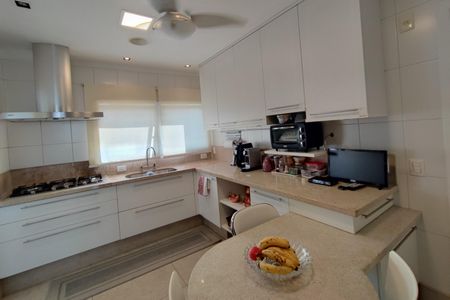 Apartamento à venda com 370m², 4 quartos e 4 vagasCozinha