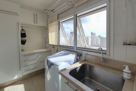 Apartamento à venda com 370m², 4 quartos e 4 vagasÁrea de Serviço