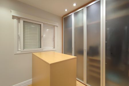 Apartamento à venda com 370m², 4 quartos e 4 vagasQuarto Suíte 3