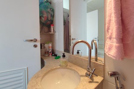 Apartamento à venda com 370m², 4 quartos e 4 vagasLavabo