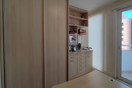 Apartamento à venda com 370m², 4 quartos e 4 vagasQuarto 4