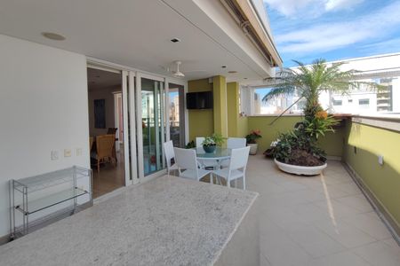 Apartamento à venda com 370m², 4 quartos e 4 vagasCobertura