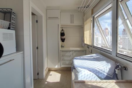 Apartamento à venda com 370m², 4 quartos e 4 vagasÁrea de Serviço