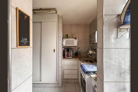 Apartamento à venda com 56m², 2 quartos e 1 vagaÁrea de Serviço