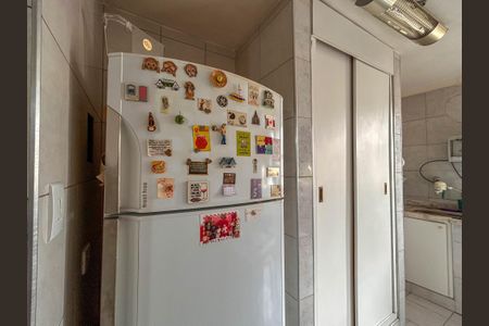 Apartamento à venda com 56m², 2 quartos e 1 vagaCozinha