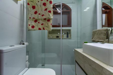 Casa à venda com 124m², 3 quartos e 1 vaga Casa à venda com 124m², 3 quartos e 1 vagaBanheiro da Suíte