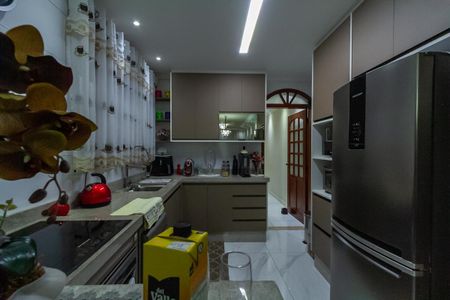 Casa à venda com 124m², 3 quartos e 1 vaga Casa à venda com 124m², 3 quartos e 1 vagaCozinha