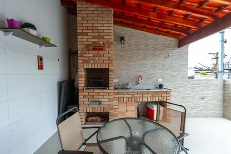 Casa à venda com 124m², 3 quartos e 1 vaga Casa à venda com 124m², 3 quartos e 1 vagaVaranda com Churrasqueira