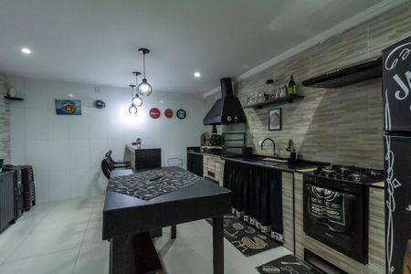 Casa à venda com 124m², 3 quartos e 1 vaga Casa à venda com 124m², 3 quartos e 1 vagaSalão Gourmet