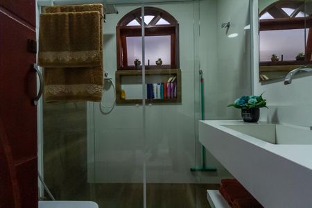 Casa à venda com 124m², 3 quartos e 1 vaga Casa à venda com 124m², 3 quartos e 1 vagaBanheiro Social