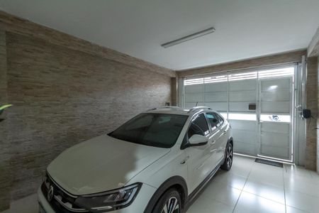 Casa à venda com 124m², 3 quartos e 1 vaga Casa à venda com 124m², 3 quartos e 1 vagaGaragem