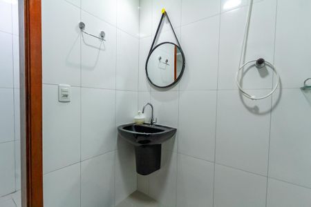 Casa à venda com 124m², 3 quartos e 1 vaga Casa à venda com 124m², 3 quartos e 1 vagaBanheiro de Serviço