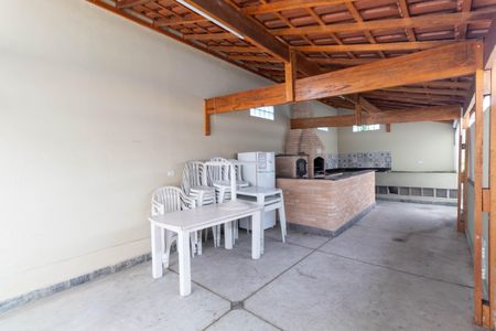 Apartamento à venda com 56m², 2 quartos e 1 vaga Apartamento à venda com 56m², 2 quartos e 1 vagaÁrea comum - Churrasqueira