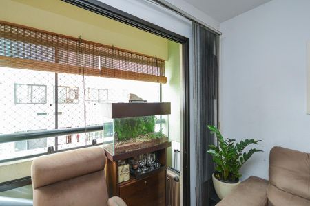 Apartamento à venda com 65m², 3 quartos e 1 vagaSacada