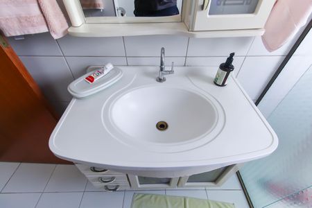 Casa de condomínio à venda com 90m², 2 quartos e 1 vaga Casa de condomínio à venda com 90m², 2 quartos e 1 vagaBanheiro da Suíte 2