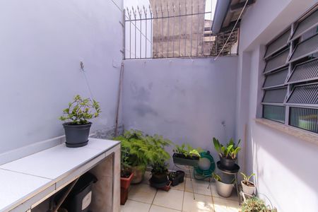 Casa de condomínio à venda com 90m², 2 quartos e 1 vaga Casa de condomínio à venda com 90m², 2 quartos e 1 vagaÁrea de Serviço