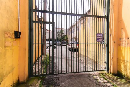 Casa de condomínio à venda com 90m², 2 quartos e 1 vaga Casa de condomínio à venda com 90m², 2 quartos e 1 vagaEntrada